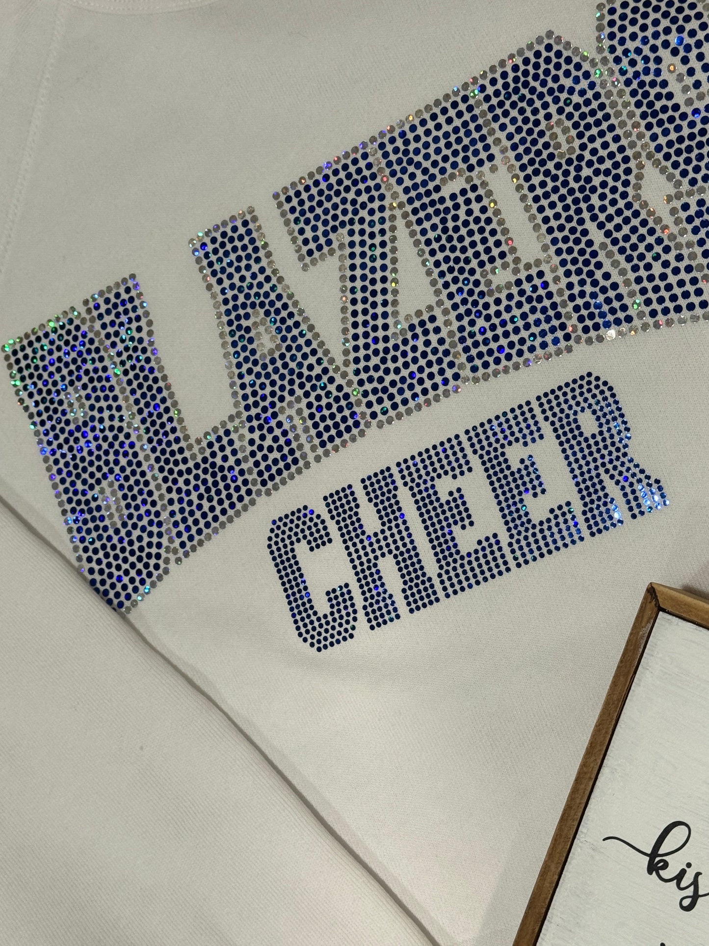 BLAZERS cheer