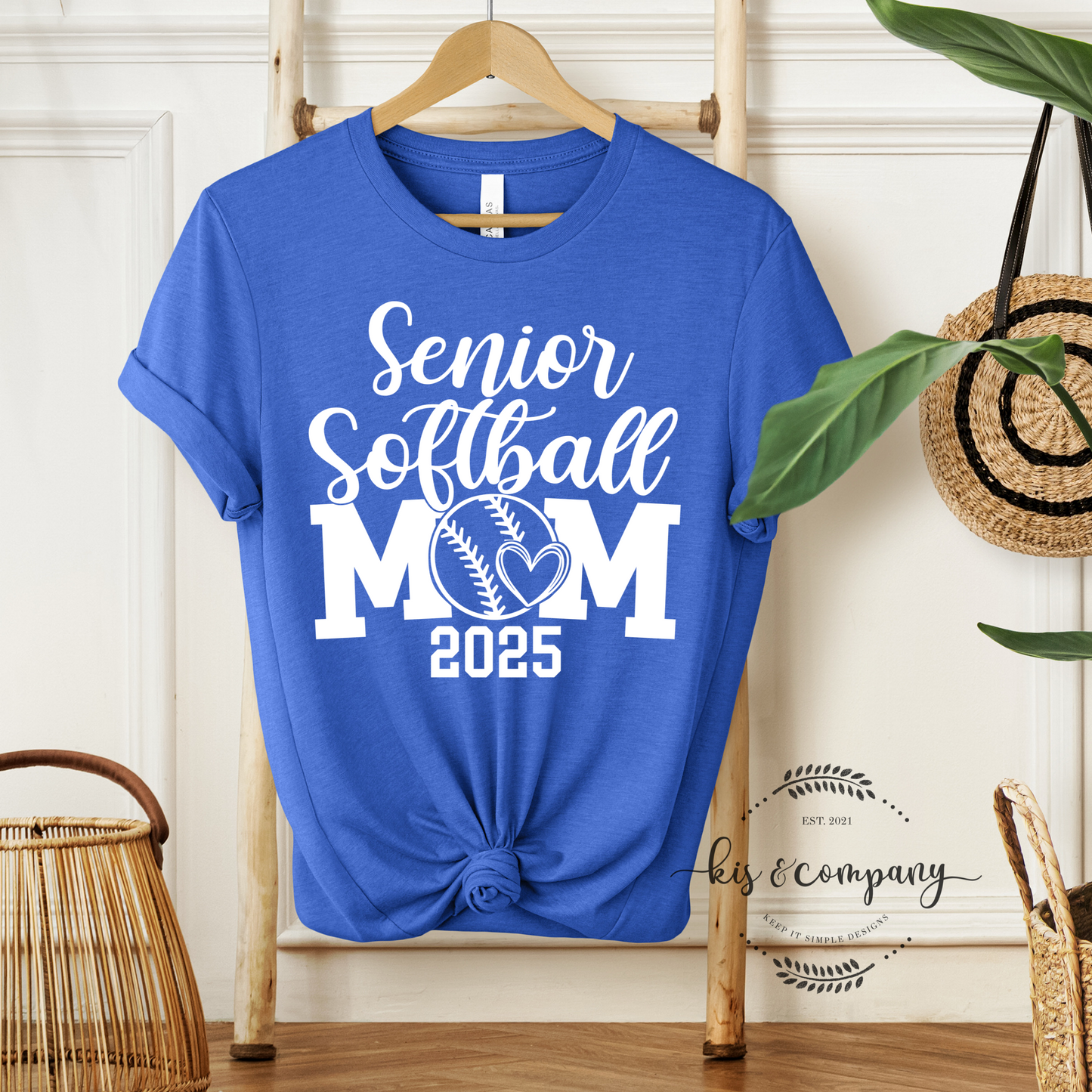 Senior 🥎 Softball Mom