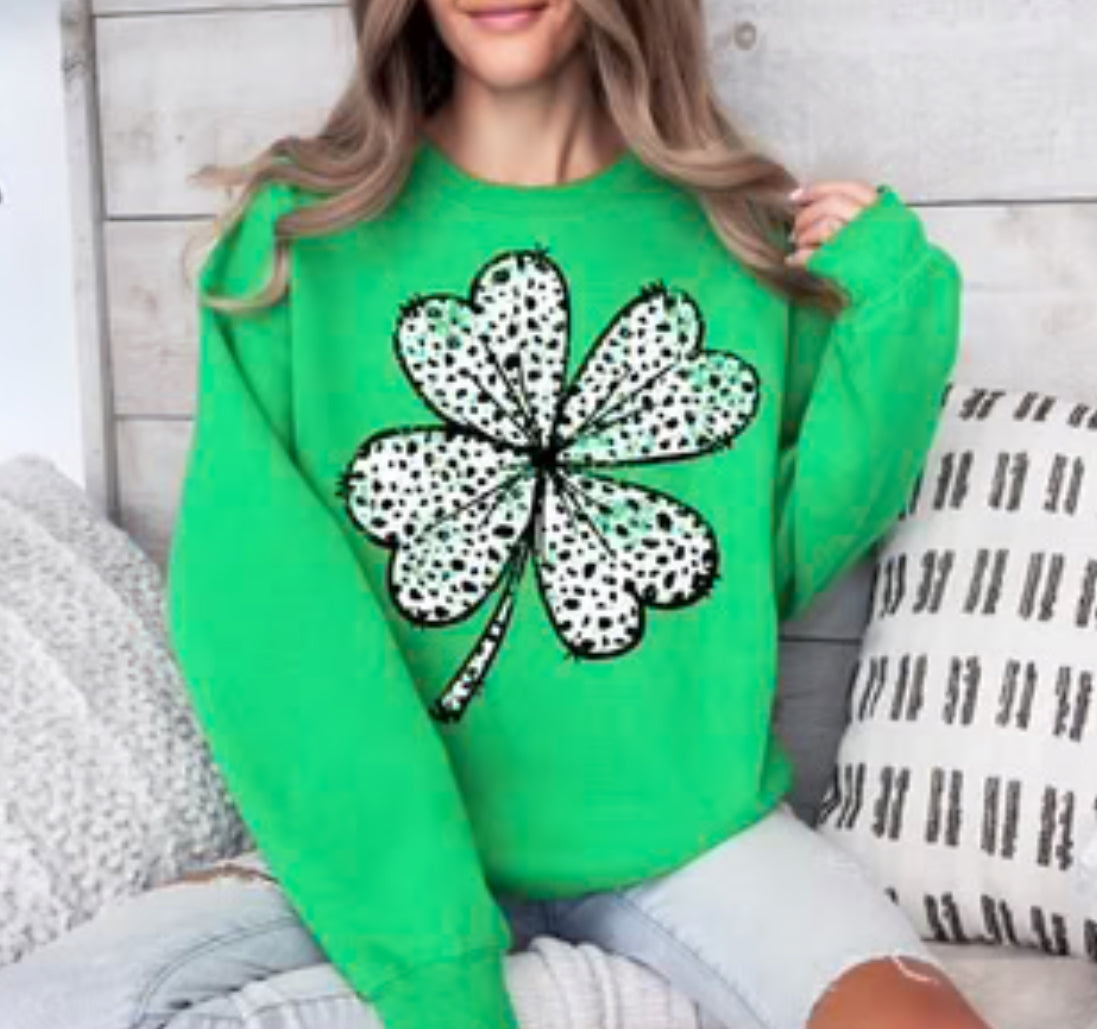 Black & White Shamrock