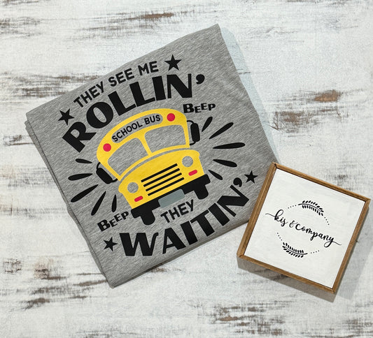 They see me ROLLIN’ 🚌
