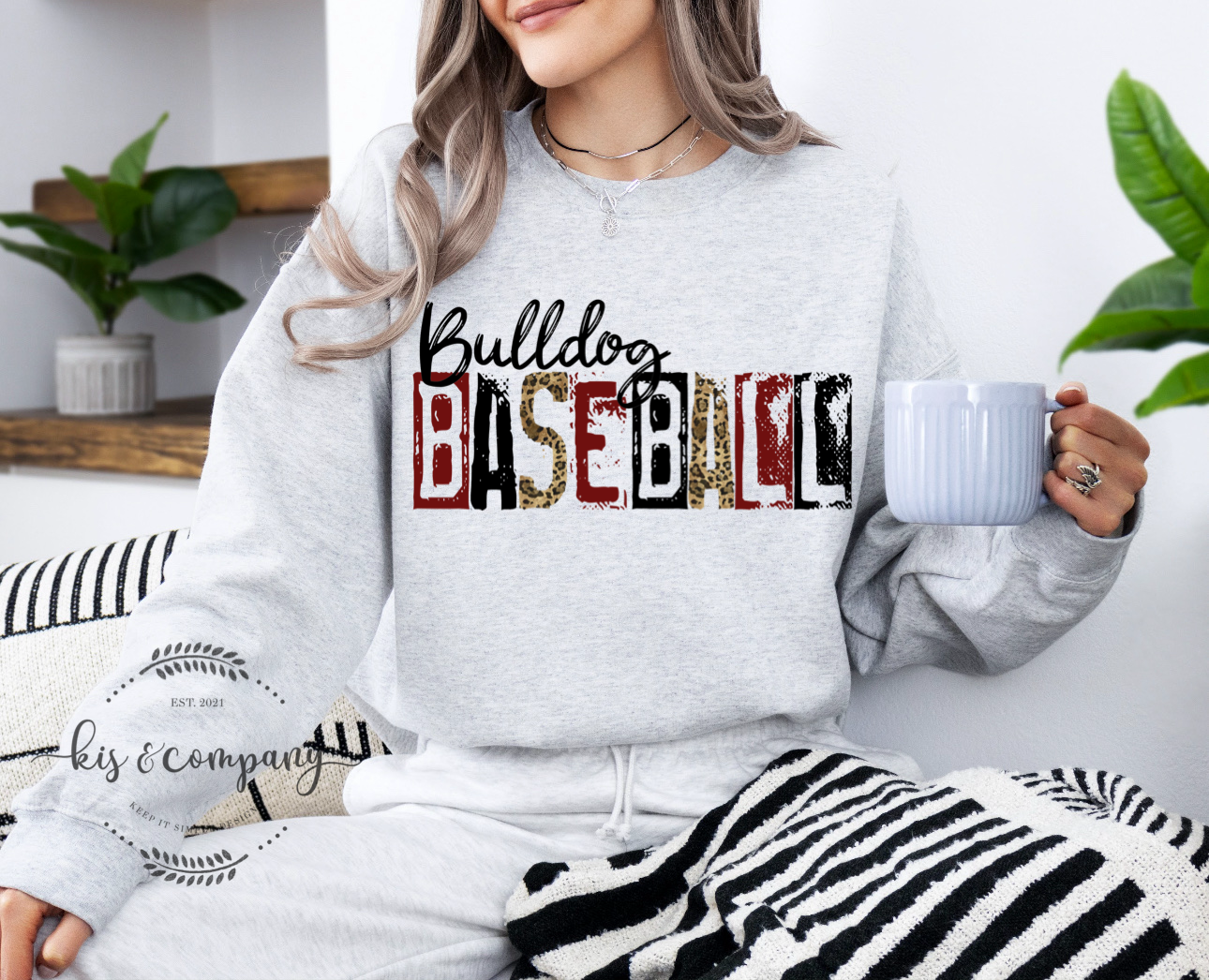 Bulldog Baseball Distressed